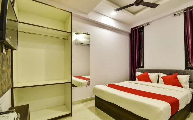 Deeplaxmi Celebration The Banquet